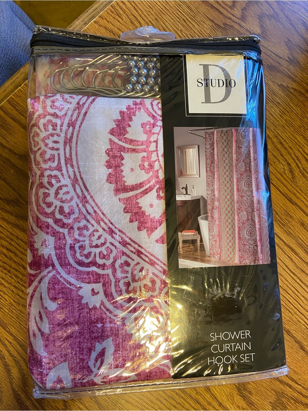 Pink Paisley-Style Shower Curtain with Hook Set
